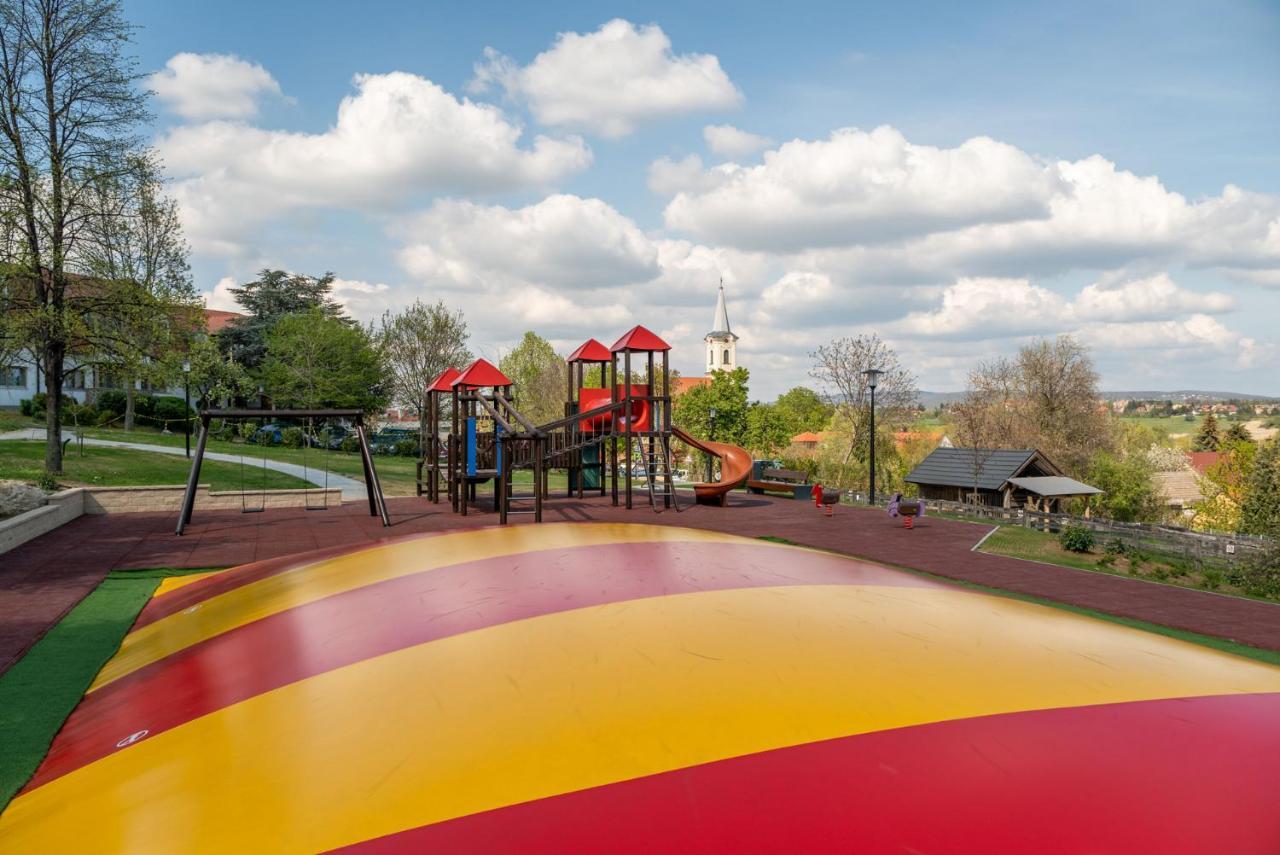 Kolping Family Resort Heviz Exterior foto
